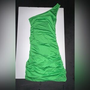 One shouldered runched solid dress